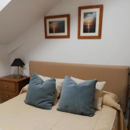 Apartamento áticos Con Terraza Vistas Urbanos 100 Playa *