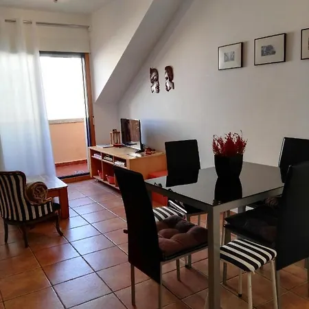 áticos Con Terraza Vistas Urbanos 100 Playa